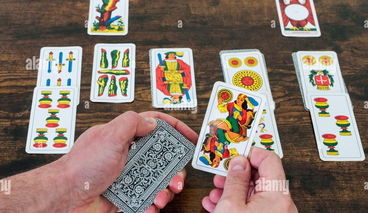 Storia dei giochi di carte: dalle origini incerte al boom dell'online 