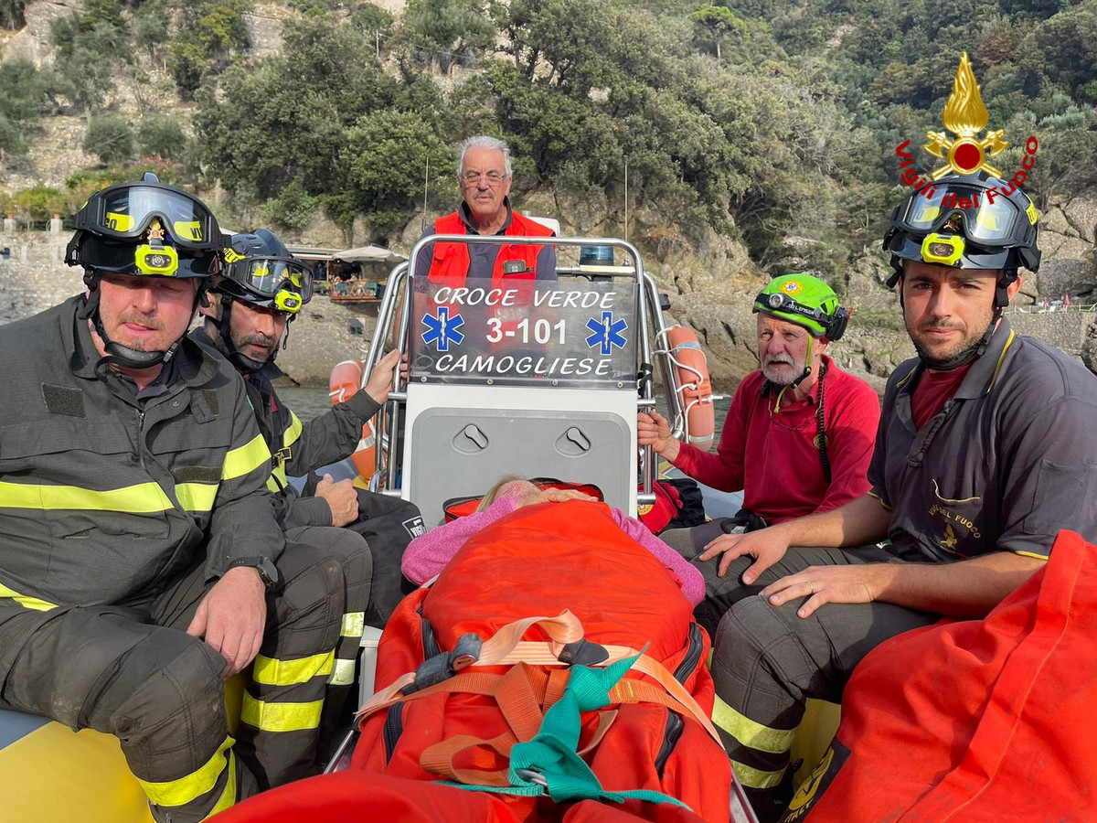 Portofino, escursionista cade e si infortuna a una caviglia: soccorsa ...