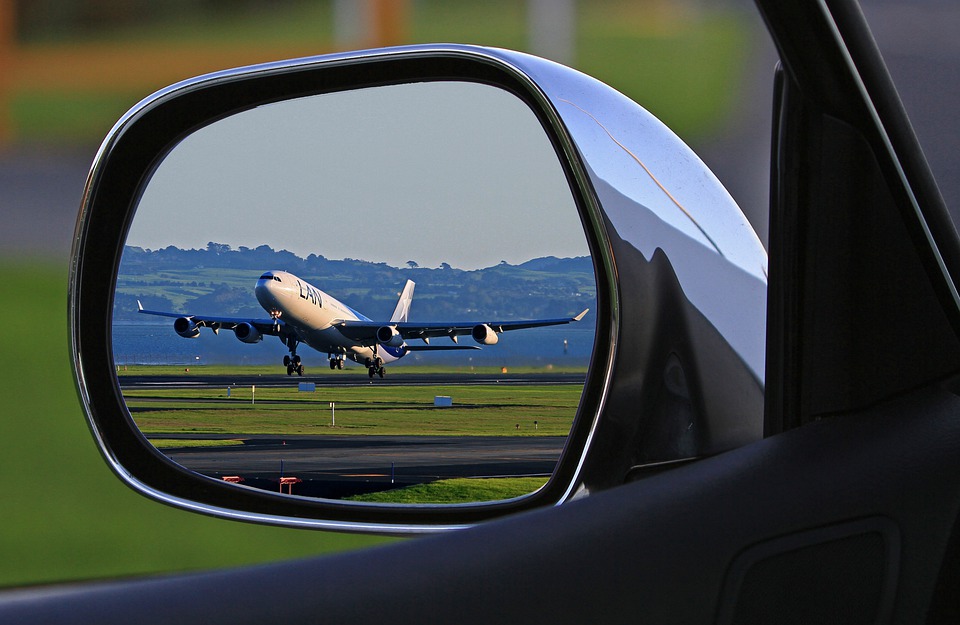 L'importanza dello specchietto retrovisore 
