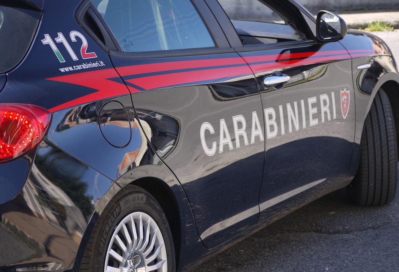 Auto dei Carabinieri, fotografia di repertorio pubblicata dalla Voce di Genova