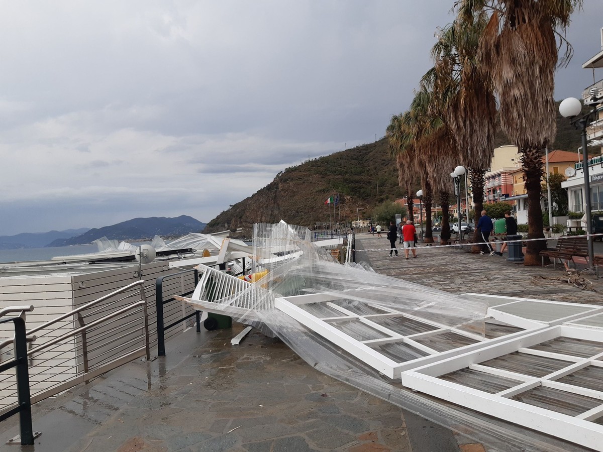 Maltempo a levante, entro il 19 settembre la segnalazione dei danni per ottenere i risarcimenti Maltempo a levante, entro il 19 settembre la segnalazione dei danni per ottenere i risarcimenti