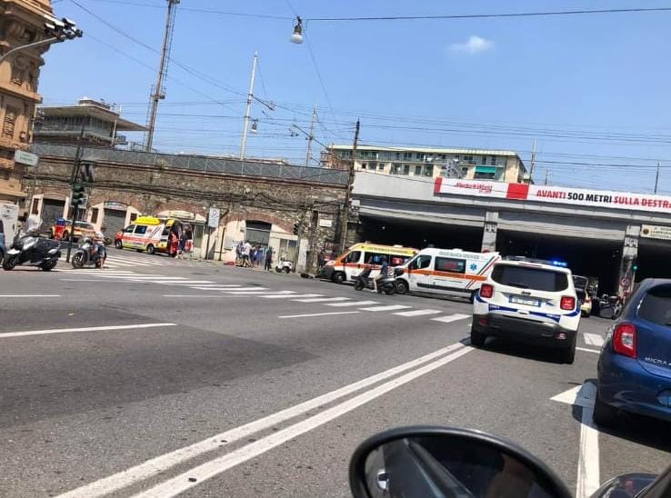 Grave incidente all'incrocio tra corso Torino e via Tolemaide ...