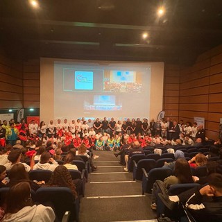 "Viva Liguria cardioprotetta": 1.200 studenti a lezione di primo soccorso "Viva Liguria cardioprotetta": 1.200 studenti a lezione di primo soccorso