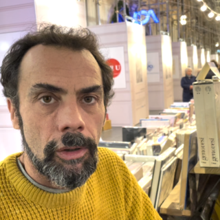 Librai per amore - Riccardo Botta, da esperto di comunicazione alle bancarelle (Video)