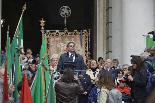 Toti per il 25 Aprile: "Oggi a Genova lo spirito della Resistenza"