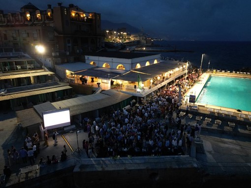 I giovani marittimi riuniti per lo Youngster Shipping Summer Party I giovani marittimi riuniti per lo Youngster Shipping Summer Party