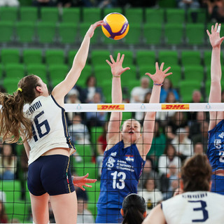 Volley, al Palasport è ancora grande Italia! Turchia ko 3-1, azzurre in testa all'AIA AeQuilibrium Cup di Genova Volley, al Palasport è ancora grande Italia! Turchia ko 3-1, azzurre in testa all'AIA AeQuilibrium Cup di Genova