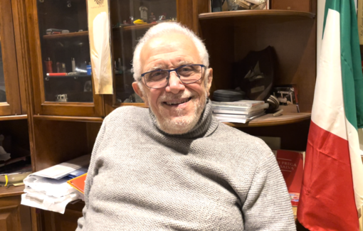 Testimonial del dialetto - Enrico Canale, il nonno che da anni porta il genovese nelle scuole (Video)