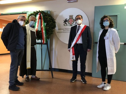 Il Municipio Medio Levante ha ricordato i caduti del Covid-19 in occasione del 25 Aprile Il Municipio Medio Levante ha ricordato i caduti del Covid-19 in occasione del 25 Aprile