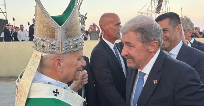 Rimini, il presidente Bucci ha incontrato Papa Leone XIV: "Lo aspettiamo nella nostra Liguria" Rimini, il presidente Bucci ha incontrato Papa Leone XIV: "Lo aspettiamo nella nostra Liguria"