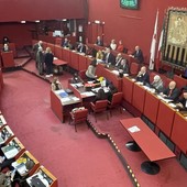 Tursi, Piciocchi annuncia la nuova giunta: entrano De Fornari e Costa, rimpasto di deleghe tra gli altri assessori Tursi, Piciocchi annuncia la nuova giunta: entrano De Fornari e Costa, rimpasto di deleghe tra gli altri assessori