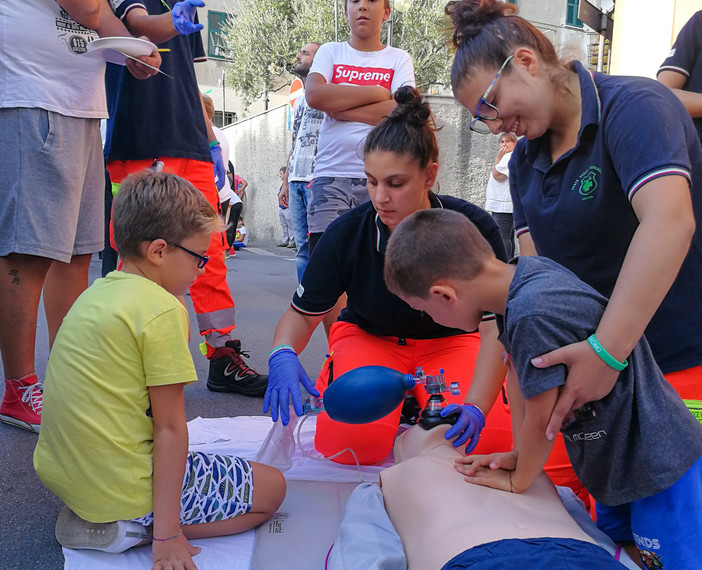 Pontedecimo, un marzo ricco di incontri formativi nelle scuole: la virtuosa iniziativa della Croce Verde