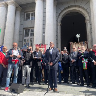 25 aprile, Toti: "Fischi ricevuti è contraddire l'appello a riconoscersi tutti nella Costituzione"