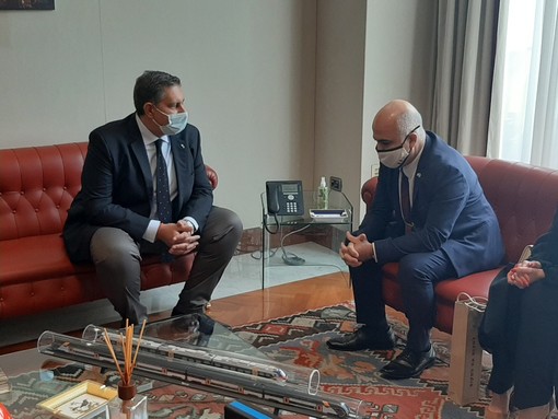 Regione: il presidente Toti ha incontrato Dror Eydar, ambasciatore di Israele in Italia (FOTO)