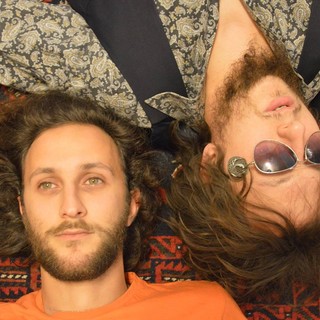 I fratelli Ciapica sventolano ‘Cartabianca’: “Noi indie? Il genere non ha più senso nemmeno tra gli umani”