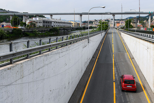 Riapre via Perlasca in entrambe i sensi di marcia (FOTO) Riapre via Perlasca in entrambe i sensi di marcia (FOTO)