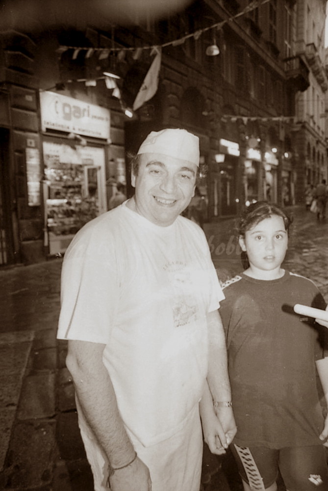 Sottoripa, è mancato Jose Torrisi, lo storico gestore della paninoteca ‘Bettolino’ Sottoripa, è mancato Jose Torrisi, lo storico gestore della paninoteca ‘Bettolino’