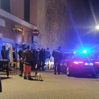Tensione nella notte all’ex Latteria occupata: otto persone in manette (Video)