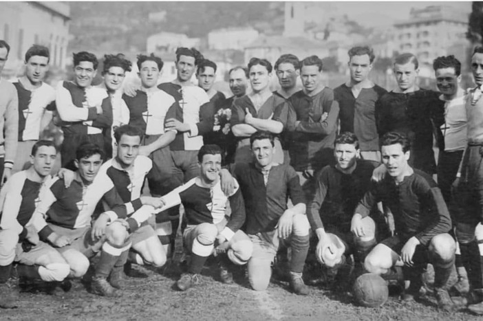 In Campetto si celebra la storia del calcio con la rievocazione del primo derby ligure: Genoa - Andrea Doria