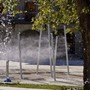Anche i nebulizzatori urbani sono utili per contrastare il caldo estremo Anche i nebulizzatori urbani sono utili per contrastare il caldo estremo