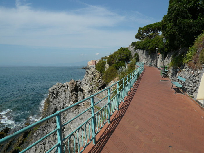Crollo di Falesia a Nervi: interdetto l'accesso al castello storico sede dell’Anpi Crollo di Falesia a Nervi: interdetto l'accesso al castello storico sede dell’Anpi