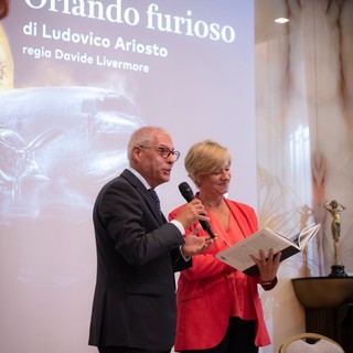 Orlando Furioso apre la nuova stagione del Teatro Nazionale: Livermore porta Ariosto tra follia, Luna e presente