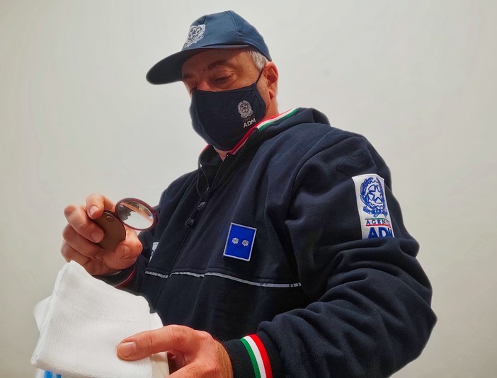 Porto di Genova Pra': ADM sanziona importazione di dispositivi medici di origine cinese