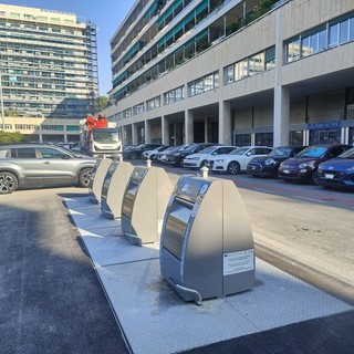 Rivoluzione rifiuti in città: inaugurate le nuove isole ecologiche interrate con i fondi del PNRR Rivoluzione rifiuti in città: inaugurate le nuove isole ecologiche interrate con i fondi del PNRR