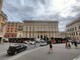 Via Balbi chiusa al traffico per le riprese cinematografiche, traffico in piazza della Nunziata