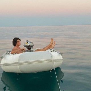 Arenzano, a dieci giorni dallo schianto in moto è morto il ventunenne Alessio Roccatagliata