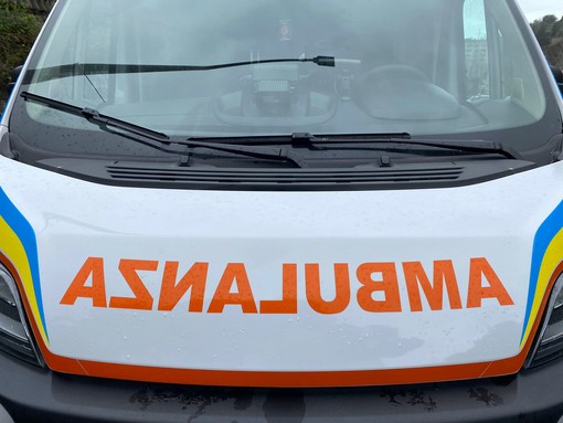 Ancora un incidente sul lavoro a Genova: operaio precipita da un'impalcatura al porto, è grave
