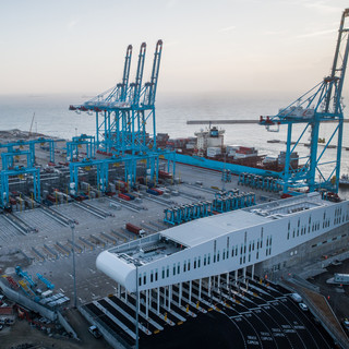 Bocciato l’accordo separato: vince il no al referendum sul contratto aziendale di Vado Gateway Bocciato l’accordo separato: vince il no al referendum sul contratto aziendale di Vado Gateway