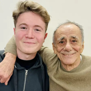 Con Alfa e Roberto Vecchioni si sogna ancora: da domani la cover sanremese sarà disponibile in streaming