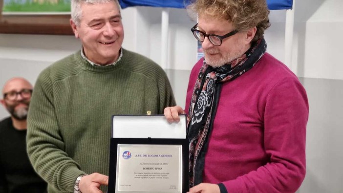 L’Associazione dei Lucani di Cornigliano premia il direttore generale AMIU Roberto Spera