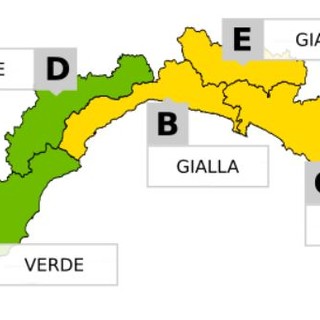 Prosegue l'allerta gialla per temporali sulla Liguria, fenomeni previsti anche durante la notte