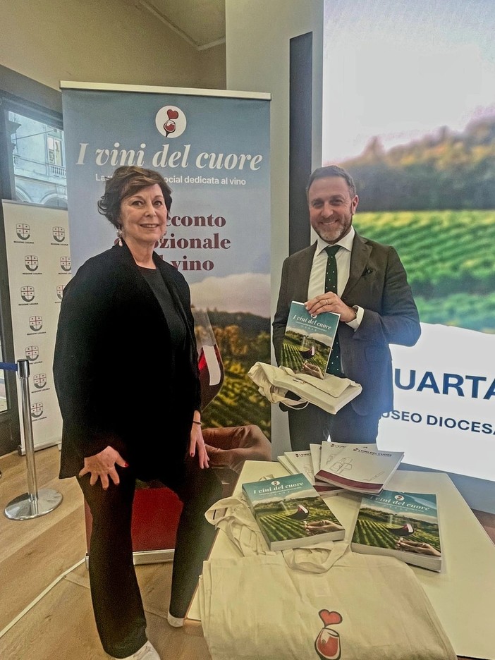 Enogastronomia, presentata l'edizione 2025 'I Vini del Cuore' dedicata alle eccellenze vitivinicole Enogastronomia, presentata l'edizione 2025 'I Vini del Cuore' dedicata alle eccellenze vitivinicole