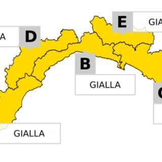 Maltempo, nuova allerta gialla per temporali su tutta la Liguria