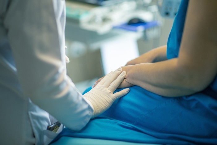 Ascolto, cura e presenza: Genova forma le prime doule del fine vita in Italia
