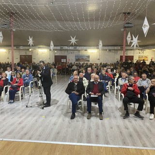 Ponente, i cassoni della diga sulla strada di Vado Ligure