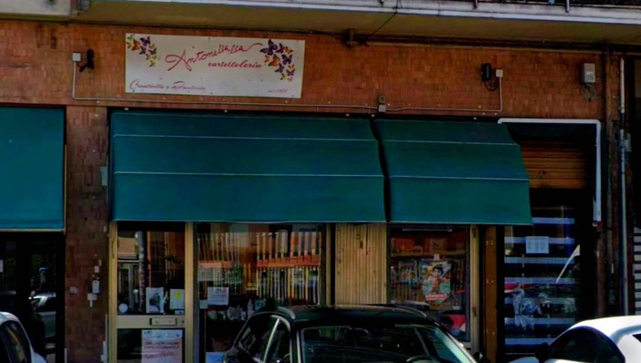 Borgoratti perde la sua storica cartoleria, il 31 dicembre chiude 'Antonella' dopo cinquantasei anni di attività