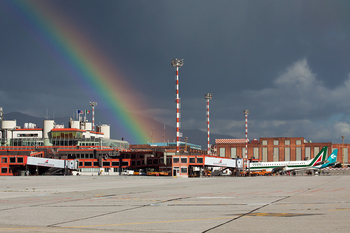 Roma e Genova di nuovo più vicine. Quattro voli al giorno tra Fiumicino e il Colombo con la pista totalmente rinnovata