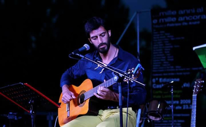 Domenica 23 giugno a Busalla il concerto tributo a Fabrizio De André degli Alalunga Project e Andrea Rosano Domenica 23 giugno a Busalla il concerto tributo a Fabrizio De André degli Alalunga Project e Andrea Rosano