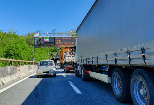 Caos autostrade liguri, i camionisti cuneesi chiedono più chiarezza e rispetto Caos autostrade liguri, i camionisti cuneesi chiedono più chiarezza e rispetto