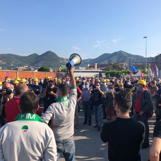 Ex Ilva: i sindacati confederai indicono 24 ore di sciopero in tutti gli stabilimenti del gruppo