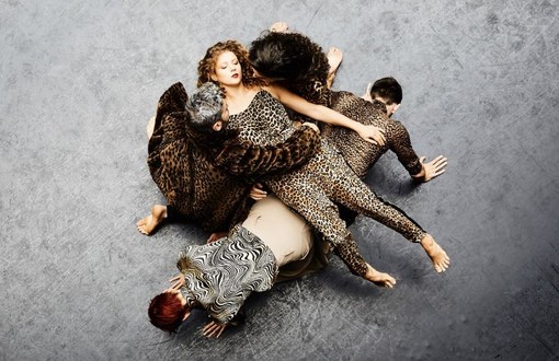 "Another Round for Five" di Cristiana Morganti al Teatro Ivo Chiesa