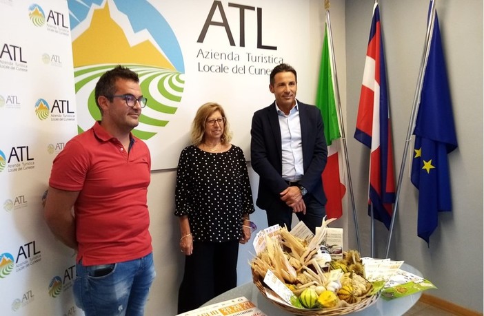Fiera d'Autunno di Caraglio: nel fine settimana la 42^edizione (VIDEO) Fiera d'Autunno di Caraglio: nel fine settimana la 42^edizione (VIDEO)