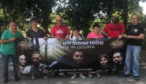 I protagonisti di "Game of Kings" in visita presso l'associazione "L'incontro" di Genova