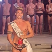 Da bullizzato a più bello d’Italia: il riscatto del sestrese Alessandro Cignarale, incoronato ad Alassio Da bullizzato a più bello d’Italia: il riscatto del sestrese Alessandro Cignarale, incoronato ad Alassio