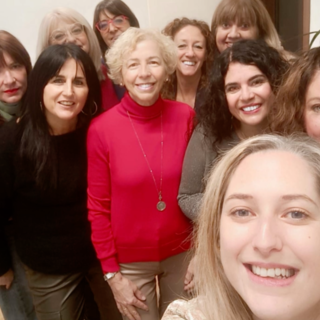 Nella Giornata internazionale per l’eliminazione della violenza contro le donne le dipendenti di A.SE.F. ci mettono la faccia: “unite contro ogni violenza sulle donne”