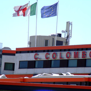 Volotea compie un anno all'Aeroporto di Genova, presenti Berrino e Bucci